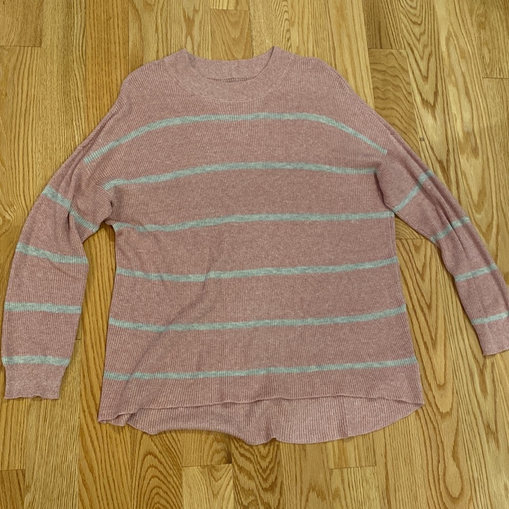 American Eagle Pink Sweater